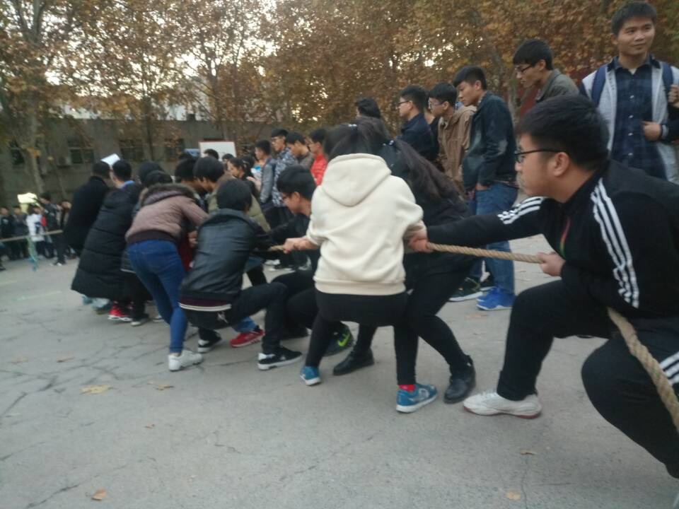 做爱自拍
成功举办“激扬青春,挥洒自我” 主题趣味运动会